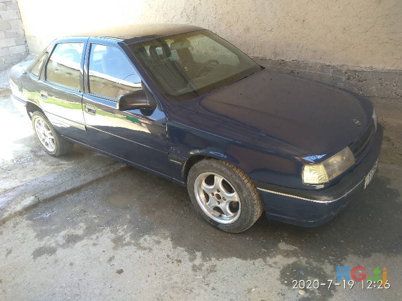 Opel Vectra 2.0 1991 г.